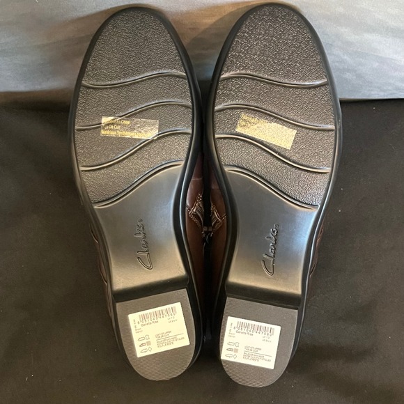 Clarks Hope Roxanne Women's Dark Brown Leather Side Zip Wedge Ankle Bootie Shoes - Picture 8 of 9